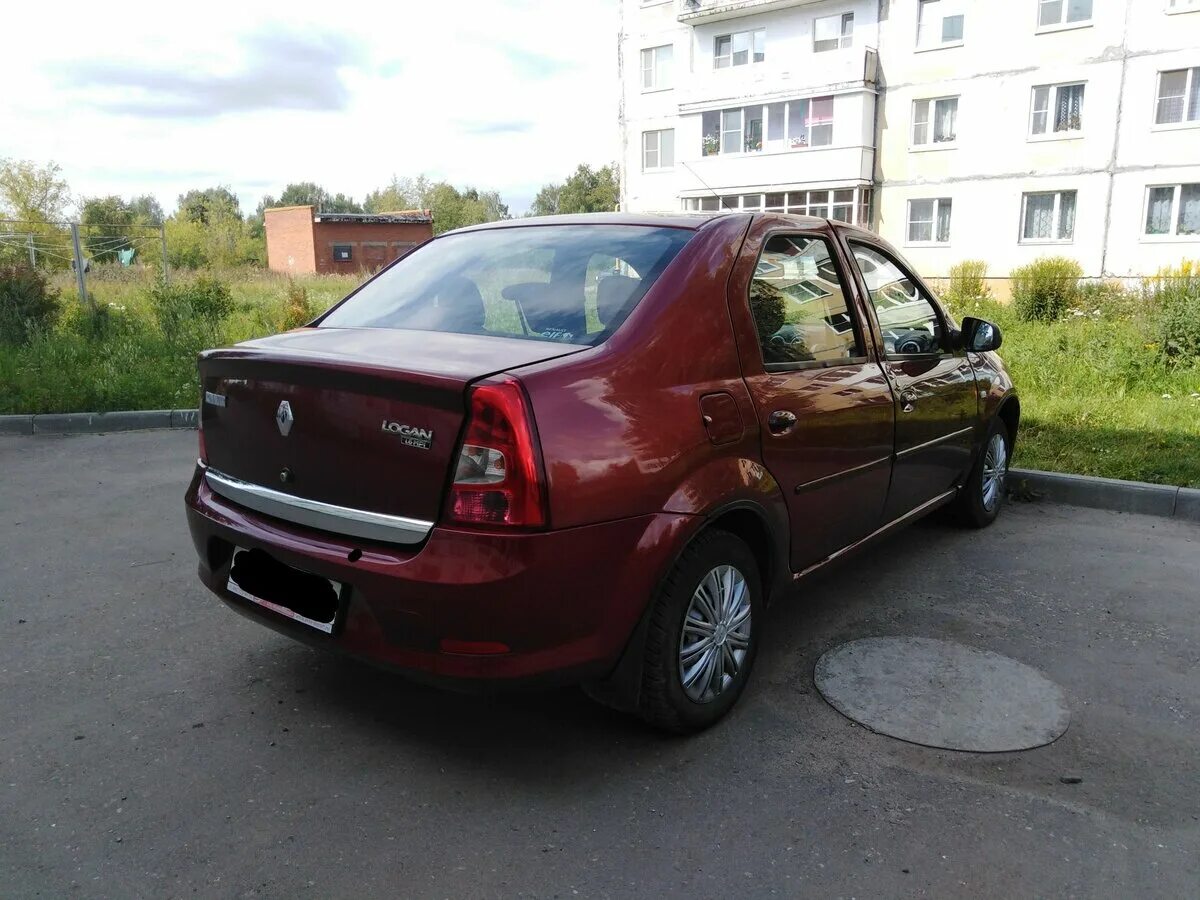 Рено логан 2012 красный. Renault logan 2012. Рено логан рестайлинг на резине 195 65 15 фото. Рено логан объявления. Авито курск рено логан.