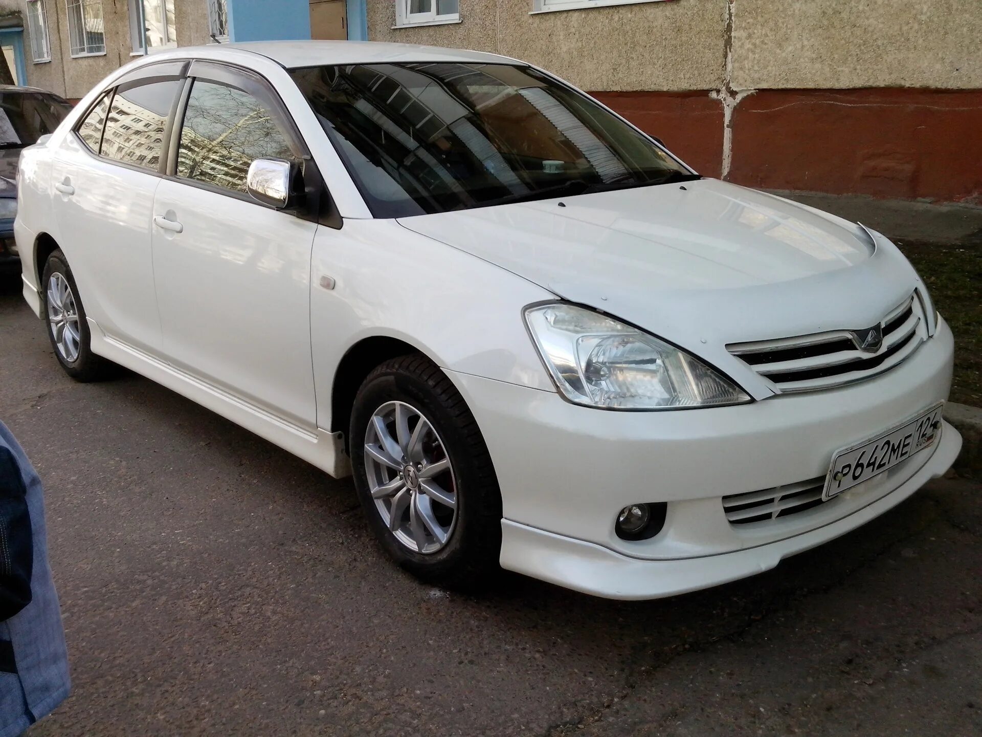 Продажа автомобилей тойота аллион. Toyota Allion. Алион а15. А15 Алион 2007. Тойота Премио 2002 г. Алион.