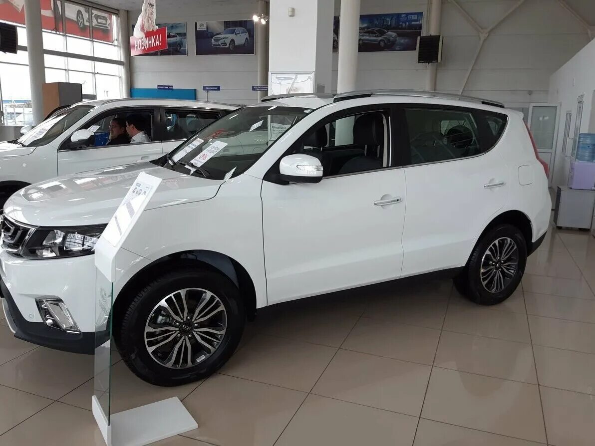 Geely emgrand x7 2019. Geely Emgrand x7 2020. Emgrand x7 2020. Geely Emgrand x7 2020 года. Geely Emgrand x7 i Рестайлинг 2 2.0 at (139 л.с.) с пробегом.