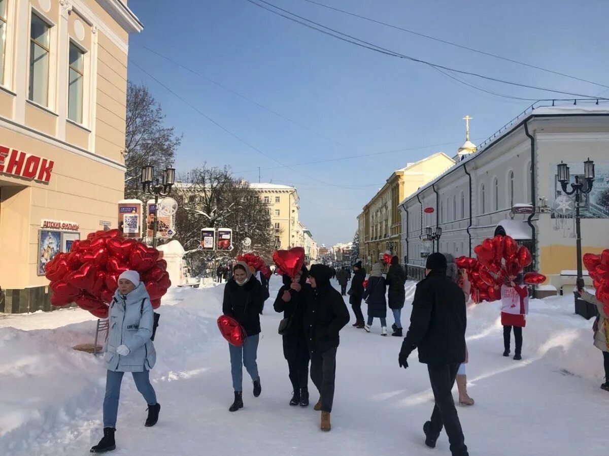 Погода в нижнем новгороде в феврале. 14 Февраля праздник. Город 14 февраля. Акция на 14 февраля.