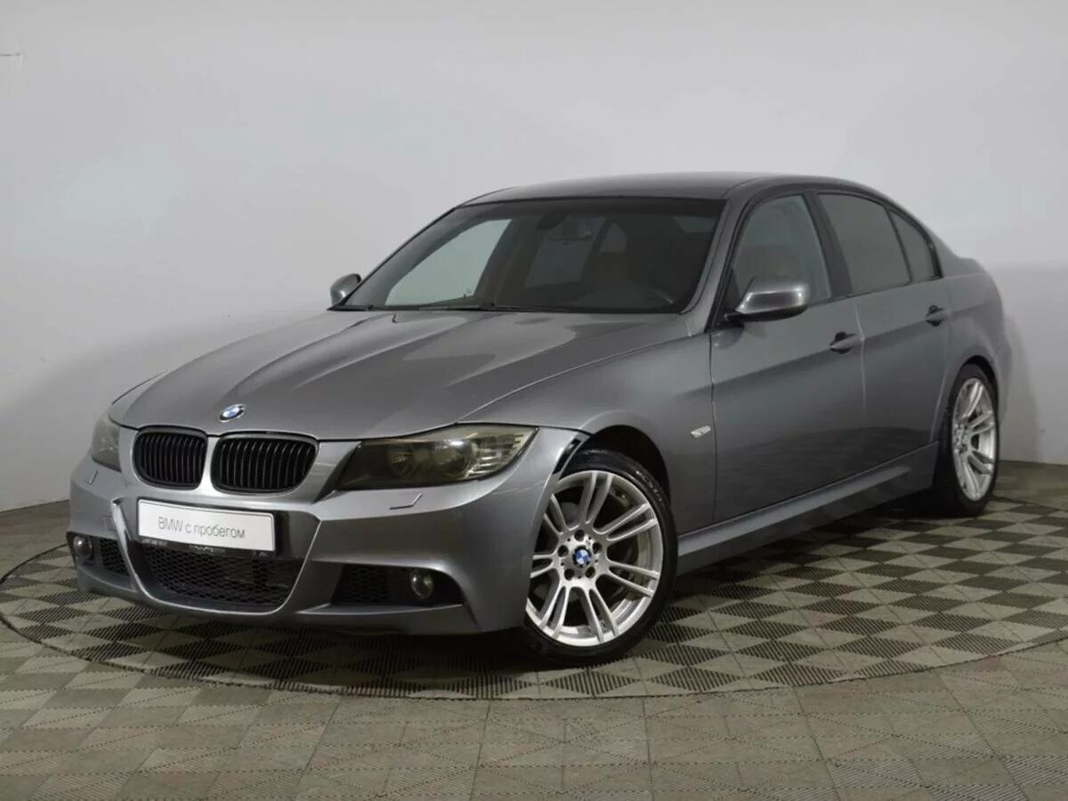 Бмв 3 2. Bmw 318i 2011 белая. Bmw e90 рестайлинг. Bmw 3 e92 2008. Машины bmw с пробегом.