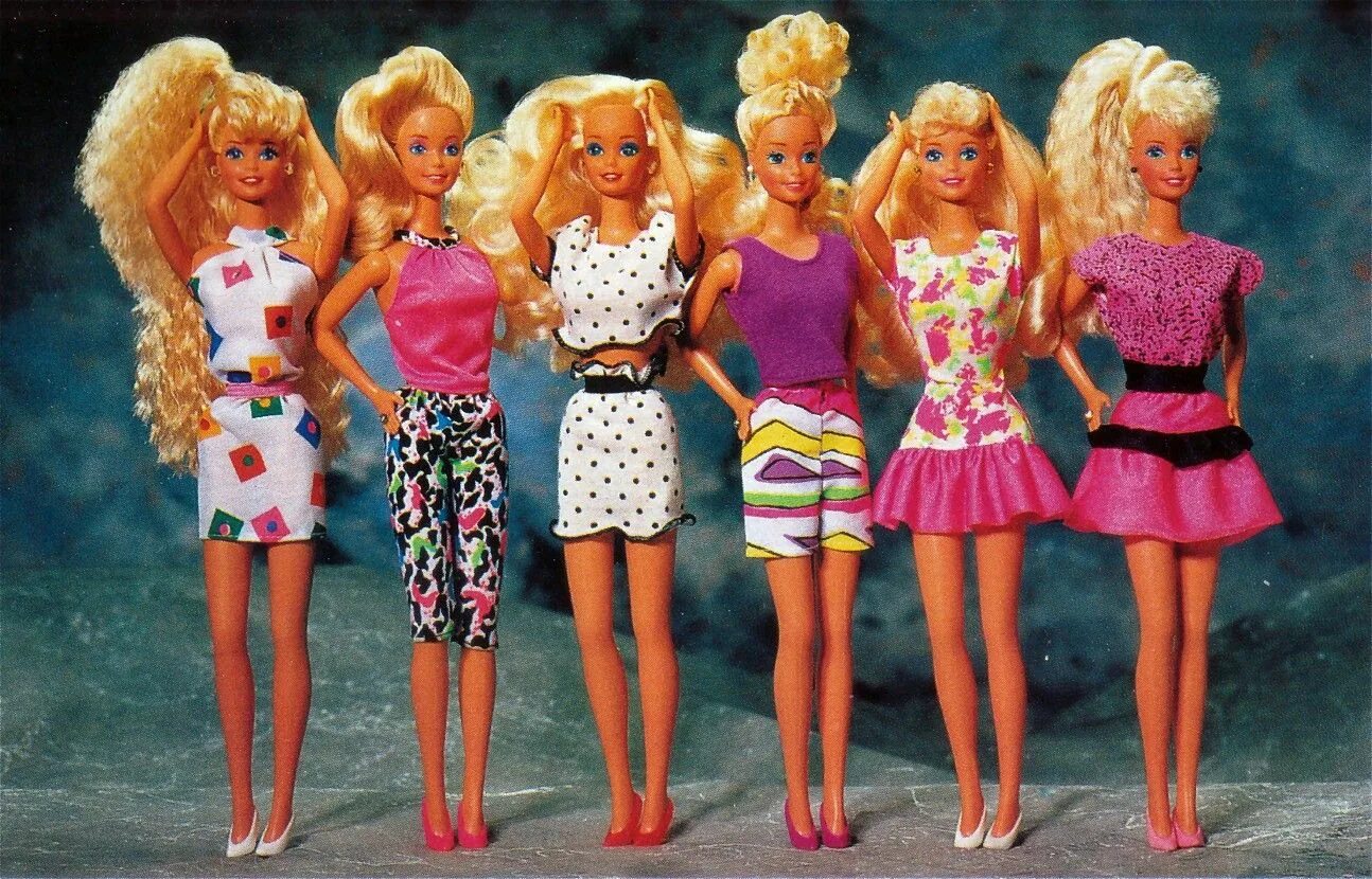 Куклы 90 купить. Кукла Барби 90-е. Платье Мателл для Барби 90е. Куклы Барби 80-90. Барби 80е.
