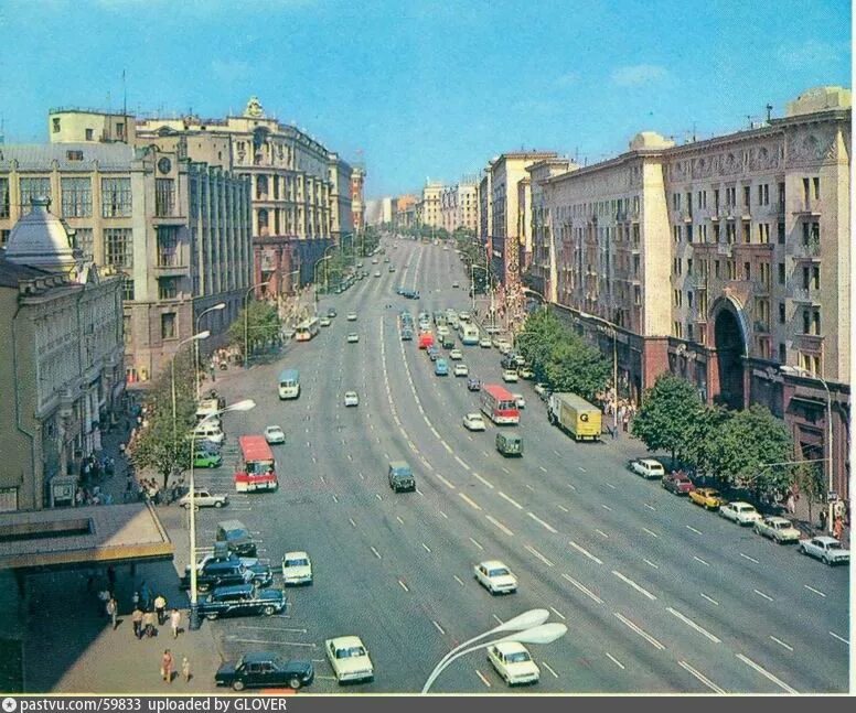 Улица горького в москве. Улица горького тверская улица. москва улицы тверская горького. тверская улица москва в 1960. тверская улица в 1990 годы.