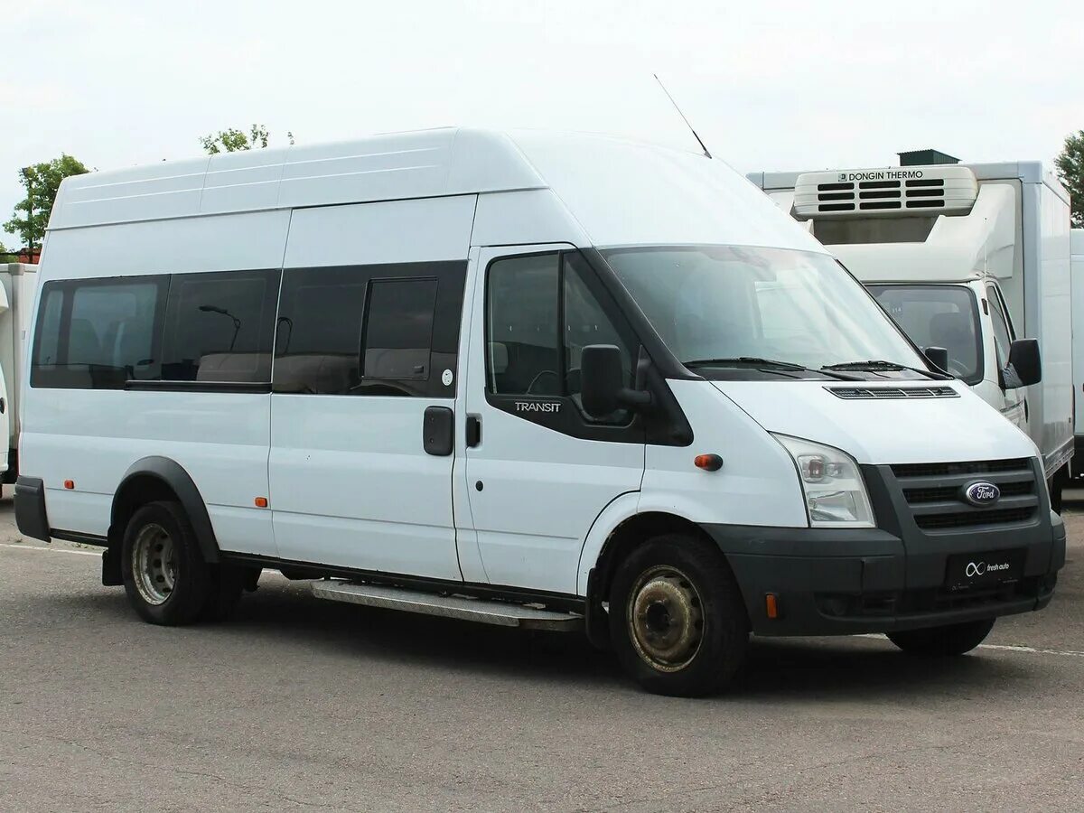 Микроавтобус 16 мест. Газель некст пассажирский микроавтобус 20. Минивэн 16 мест. Sprinter 515 vip. Форд транзит микроавтобус белый 2018.