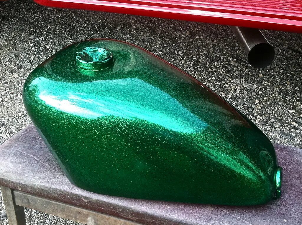 Ксералик Кэнди. Ксералик изумруд. Emerald Green Metallic краска. Краска Кэнди изумруд.