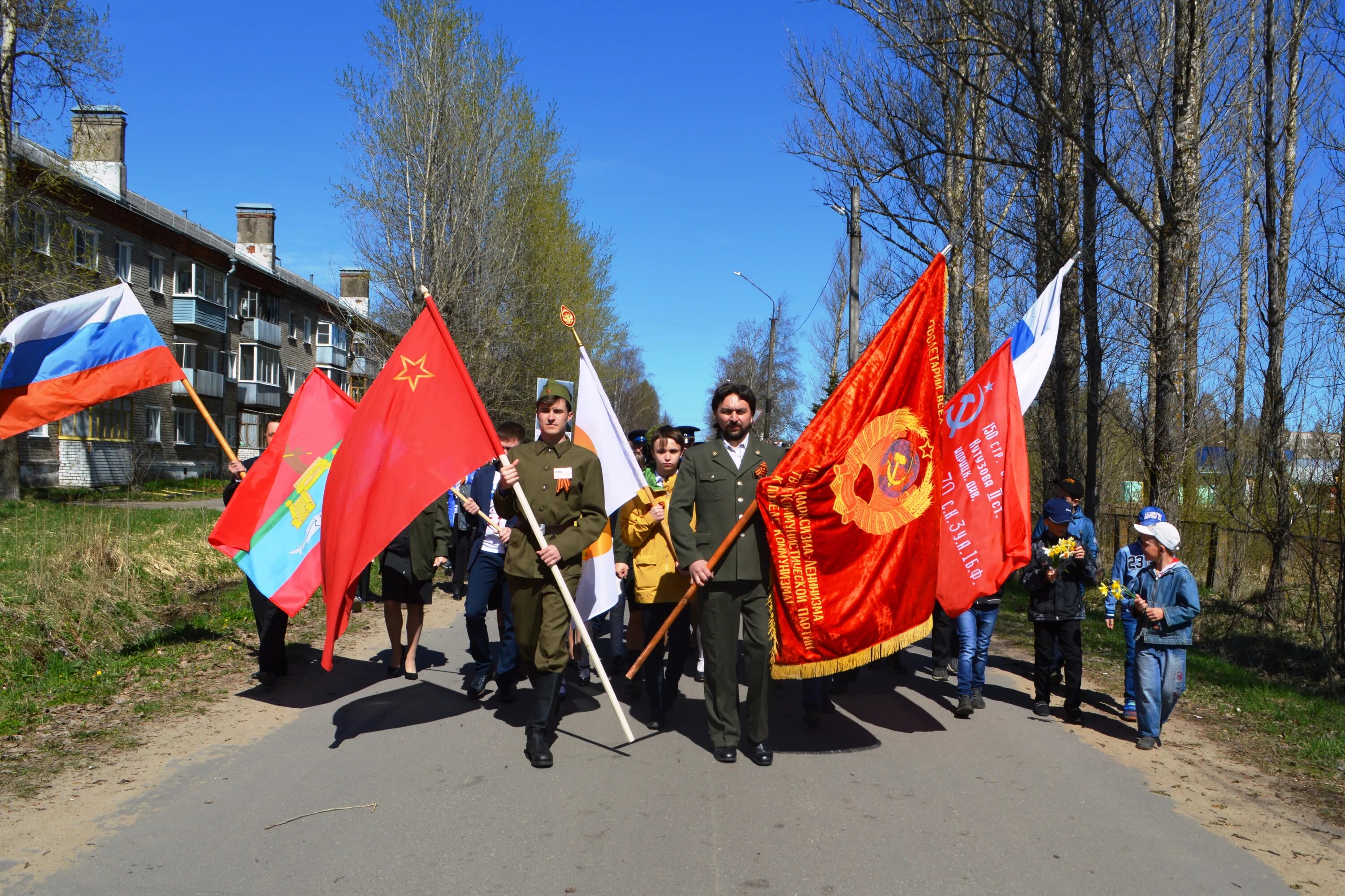 Рыбинский округ. Поселок Каменники. Рыбинский муниципальный район, п.Каменники. Каменники Рыбинский район. Памятник Каменники.