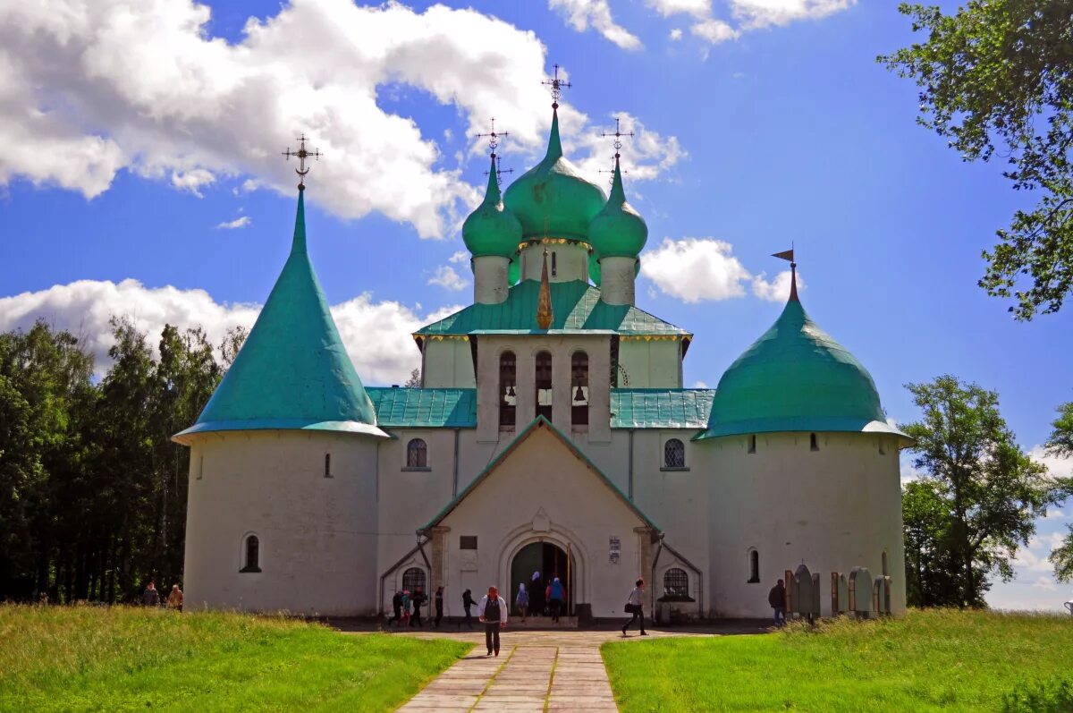 Фото музея куликово поле. Куликово поле музей-заповедник. Мемориальный комплекс Куликово поле. Музей-заповедник Куликово пол. Музей Куликово поле Тула.