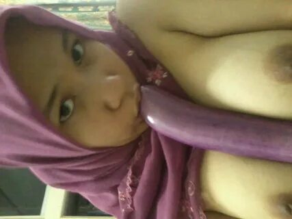 Slideshow bokep jilbab binal.