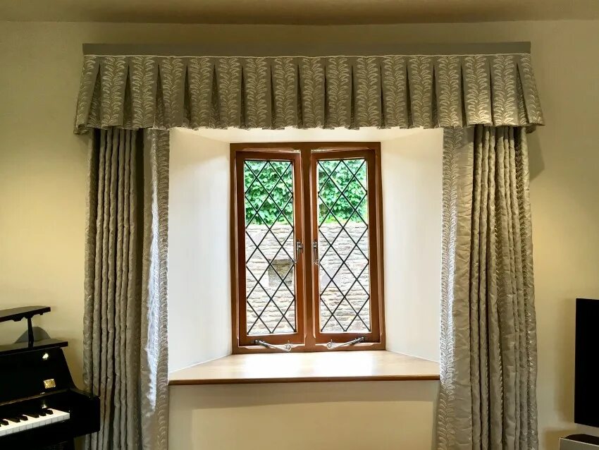 украшения на тюль. шторы из остатков ткани комбинированные. ламбрекен на кухню в стиле кантри. шторы своими руками оригинально. шторы своими руками оригинально.