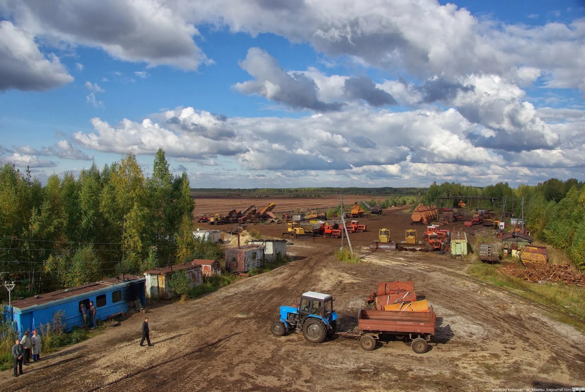 Погода старая владимирская область. Поселок имени Максима Горького Владимирская область. Посёлок Черёмушки Владимирская область. Посёлок Кристалл Владимирская область. Экология посёлок болонь Владимирская область инфраструктура поселка.