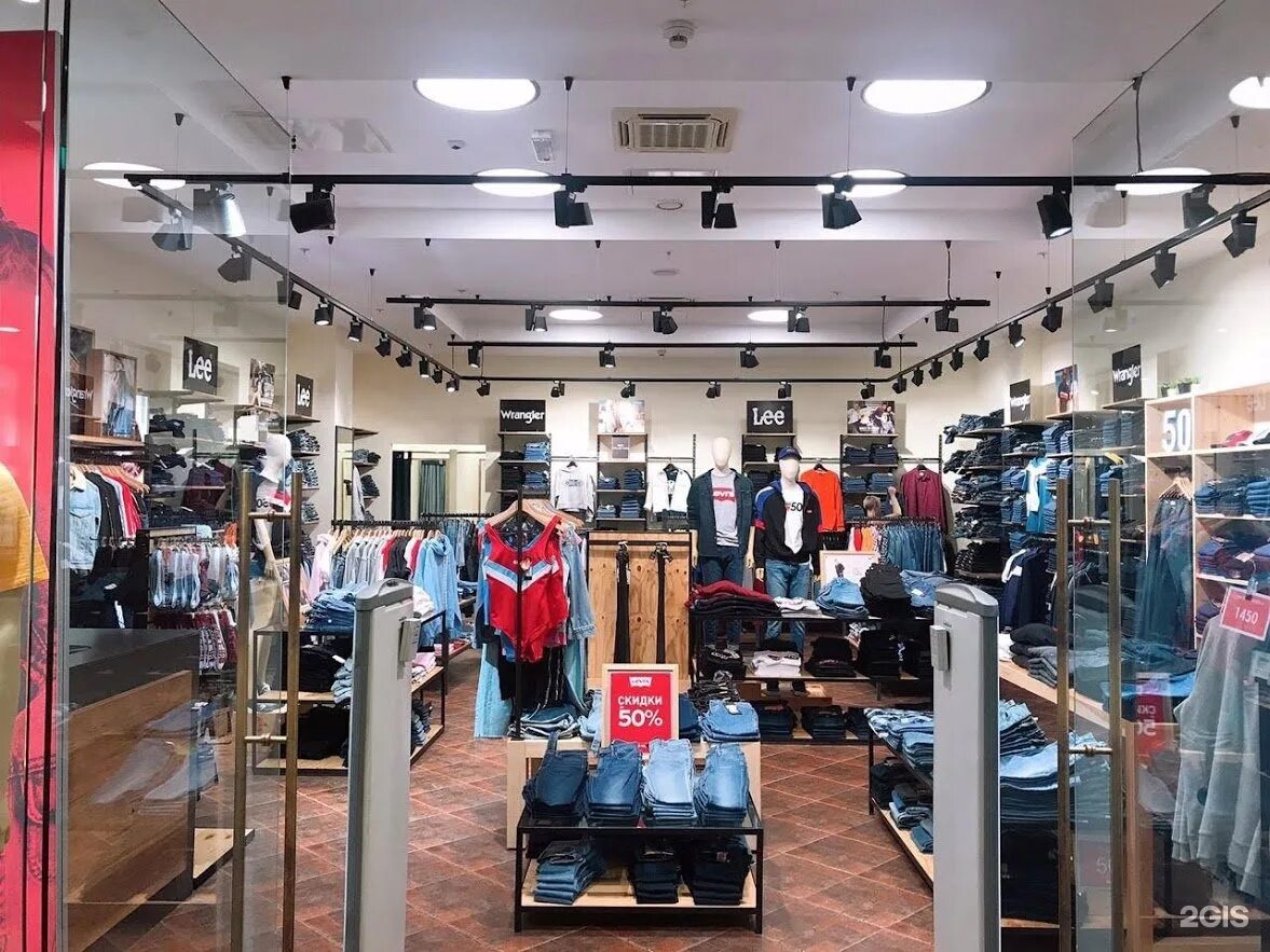магазины джинсов в спб. магазин мустанг иваново. витрина магазина джинс. Lee-wrangler, ип, пятигорск. Lee wrangler магазины.