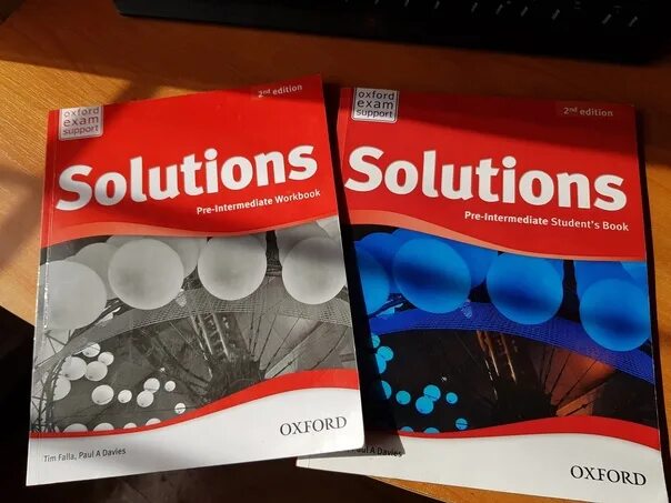 Solutions pre inter. Solutions: pre-Intermediate. Solutions pre-Intermediate student's book. Solutions рабочая тетрадь. Solutions Intermediate student.