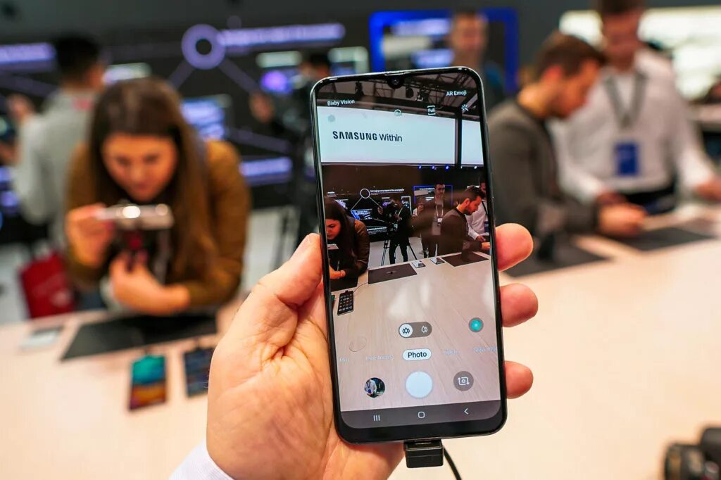 Samsung Galaxy a50 камера. Камера самсунга галакси а 50. Samsung a50 камера мегапикселей. Селфи на Samsung a50. Самсунг качество на видео