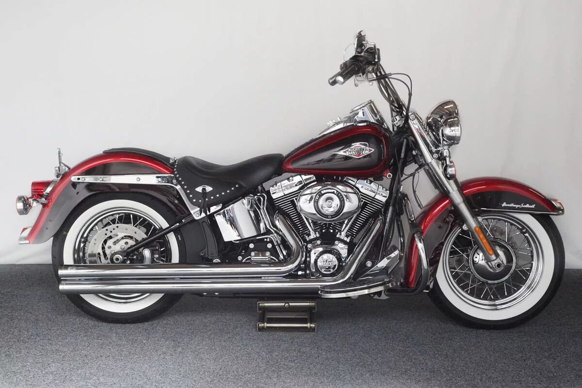 Harley-davidson heritage classic (flhcs). Харлей дэвидсон heritage classic. Харлей дэвидсон херитейдж. Harley davidson heritage softail. Harley heritage 2022.