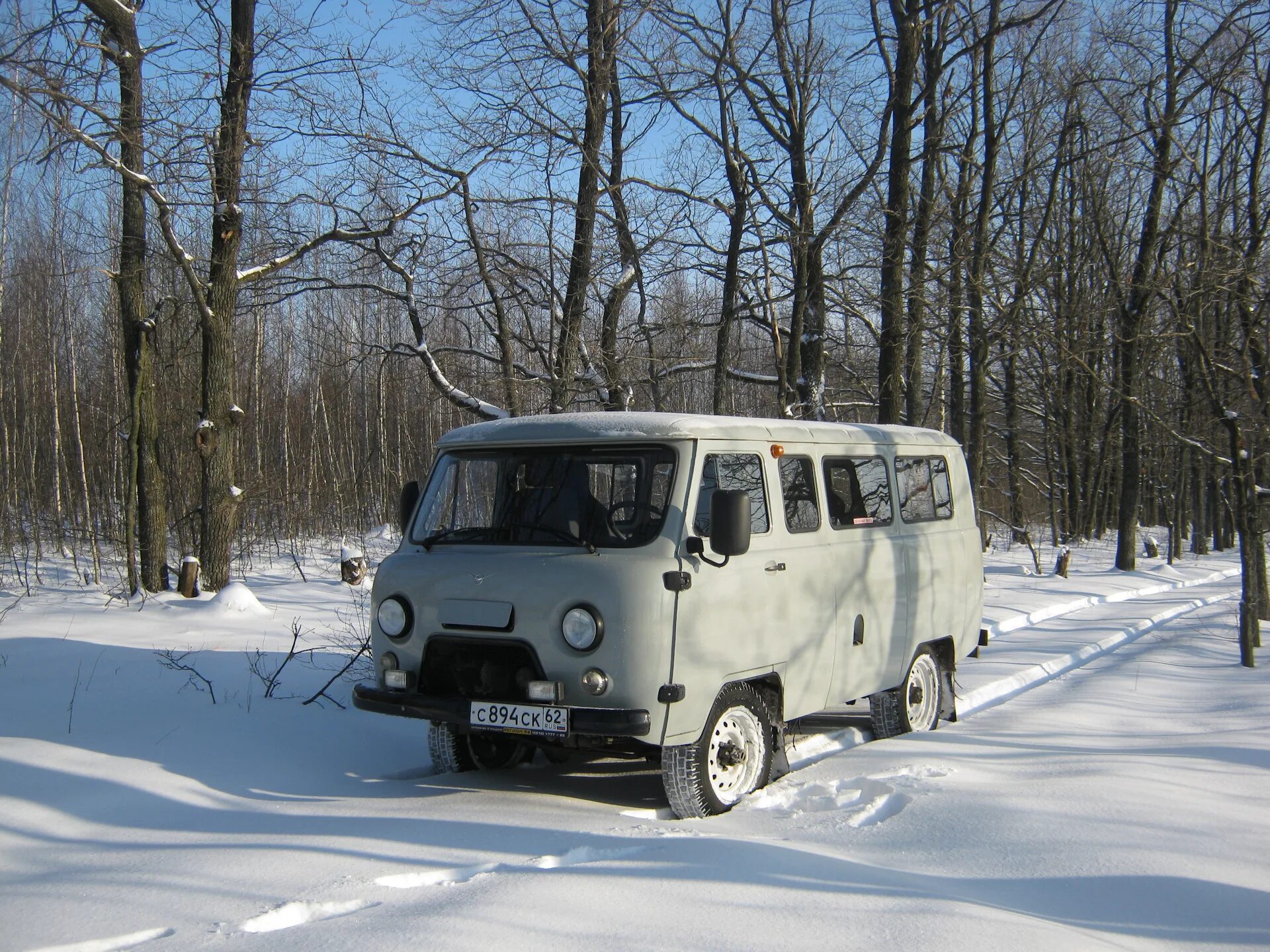 Купить старую буханку. УАЗ Буханка 2206. УАЗ 452 Буханка. УАЗ 452 пассажирский. УАЗ 2206 внедорожник.