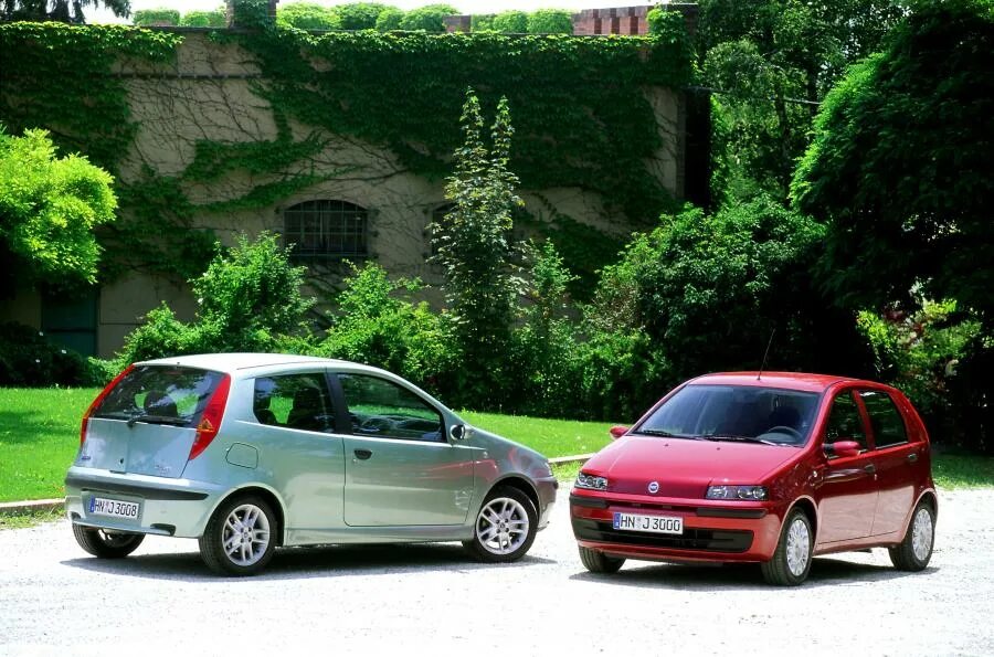 Фиат Пунто 1990. Фиат Пунто HGT. Машина Фиат Пунто 1999 года. 1995 Fiat punto 5-Door. Фиат страна производитель