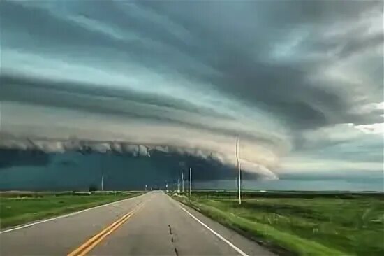 Very strong wind