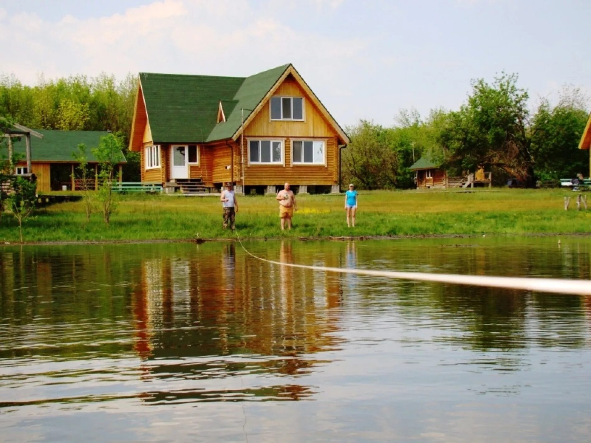 Цаган Аман Волга домики. Рыболовная база озеро