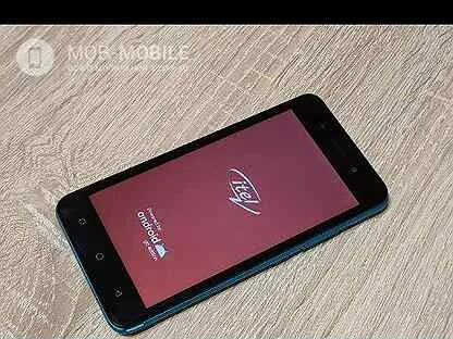 Телефон itel a17
