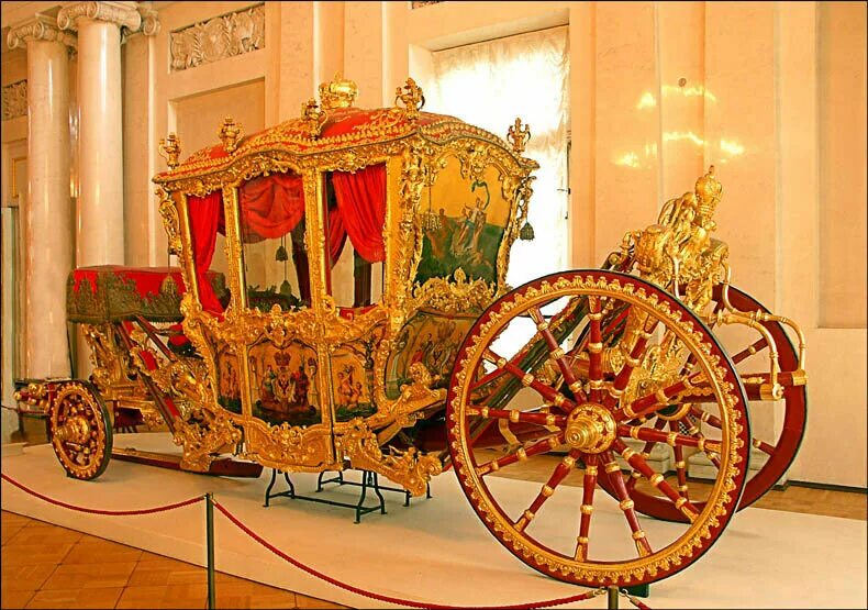 коронационная карета екатерины в эрмитаже. золотая карета в эрмитаже. эрмитаж санкт-петербург карета. карета екатерины 2 в эрмитаже. карета петра 1 в эрмитаже.