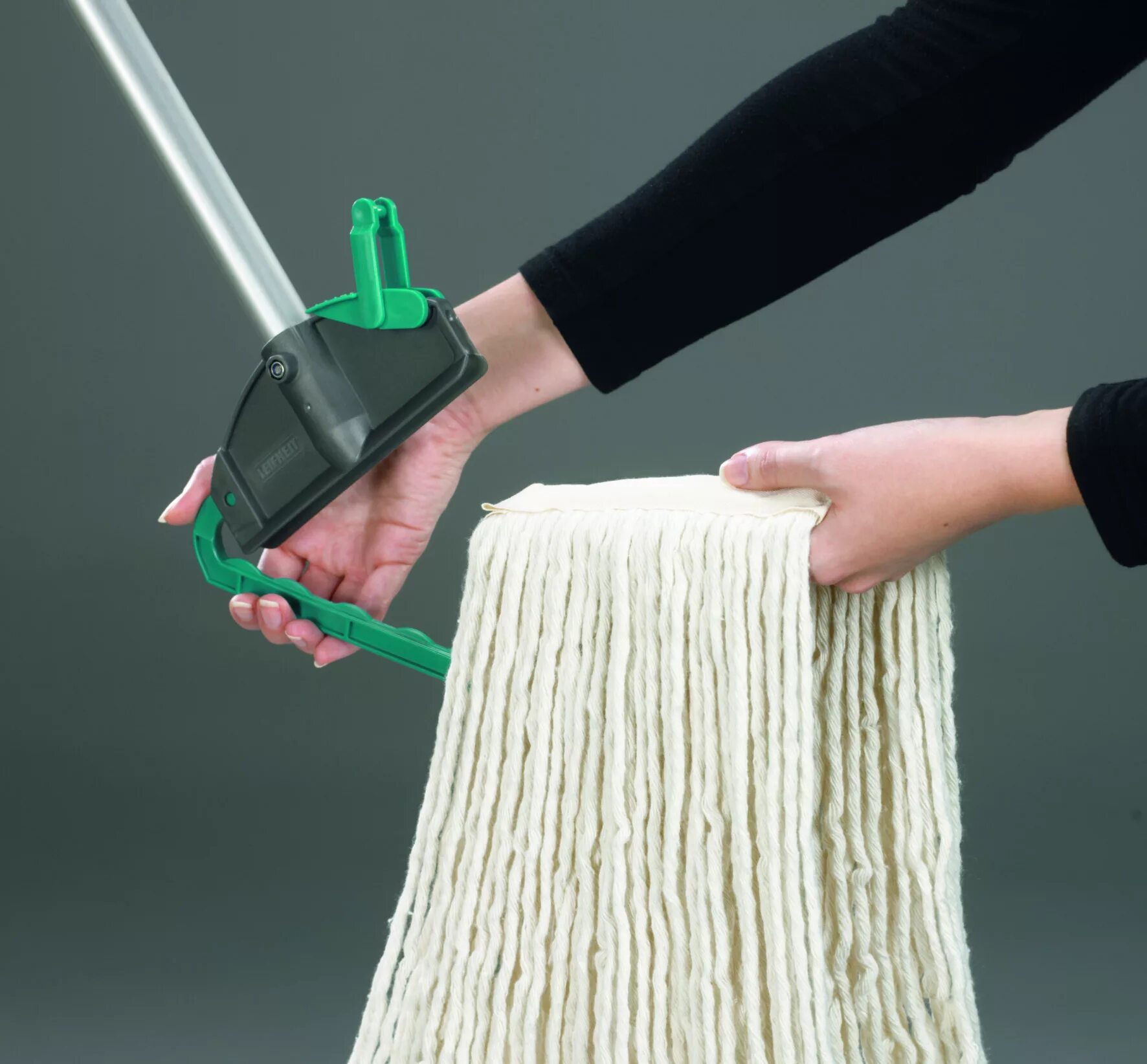 Mop pro купить. Leifheit 59120. Leifheit professional. Швабра для пола Leifheit professional Mop 59120. Швабра Leifheit Profi.