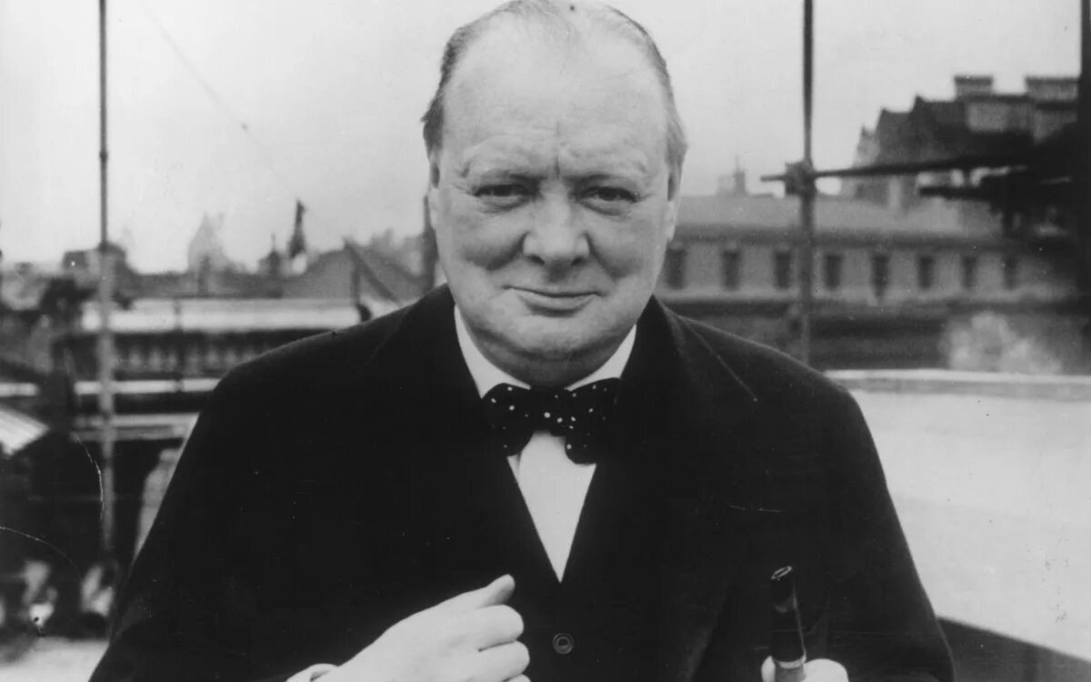 Черчиль уинстон черчилль. Уинстон черчилль фото. Уинстон черчилль фото. Sir churchill. Уинстон черчилль 1951.