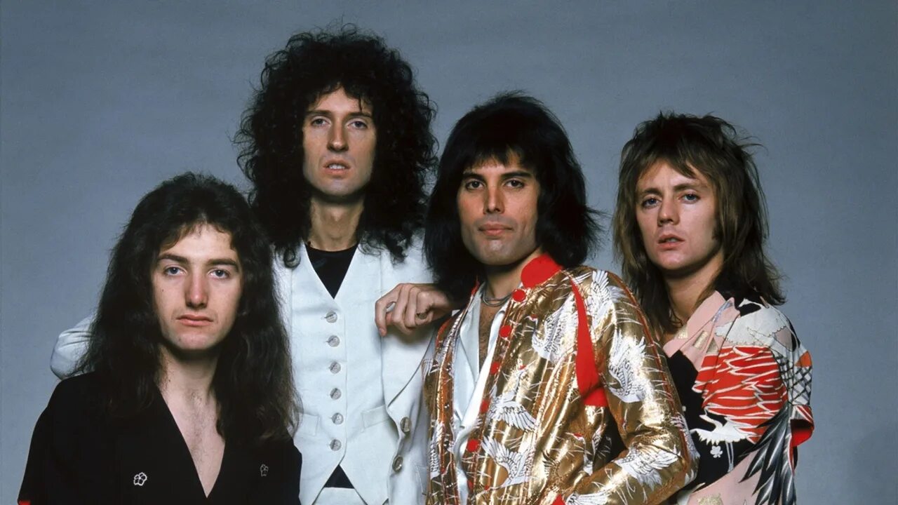 Популярная музыка 70 80. Группа Queen. Группа Квин фото. Группа Queen 1970. Группа куин в молодости.