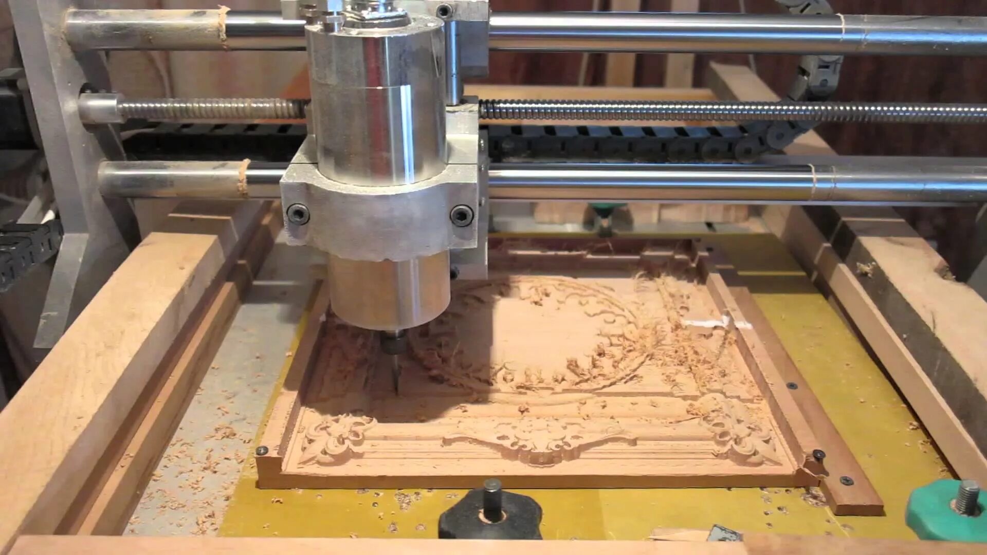 Научиться станки чпу. CNC-6090al фрезерный ЧПУ станок. CNC 6090 фрезерный станок с ЧПУ. 3d Фрейзер с ЧПУ. Фрезерный станок с ЧПУ: beaver Stone 6012.