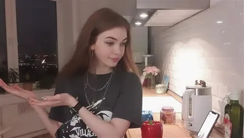 Твич виолетты