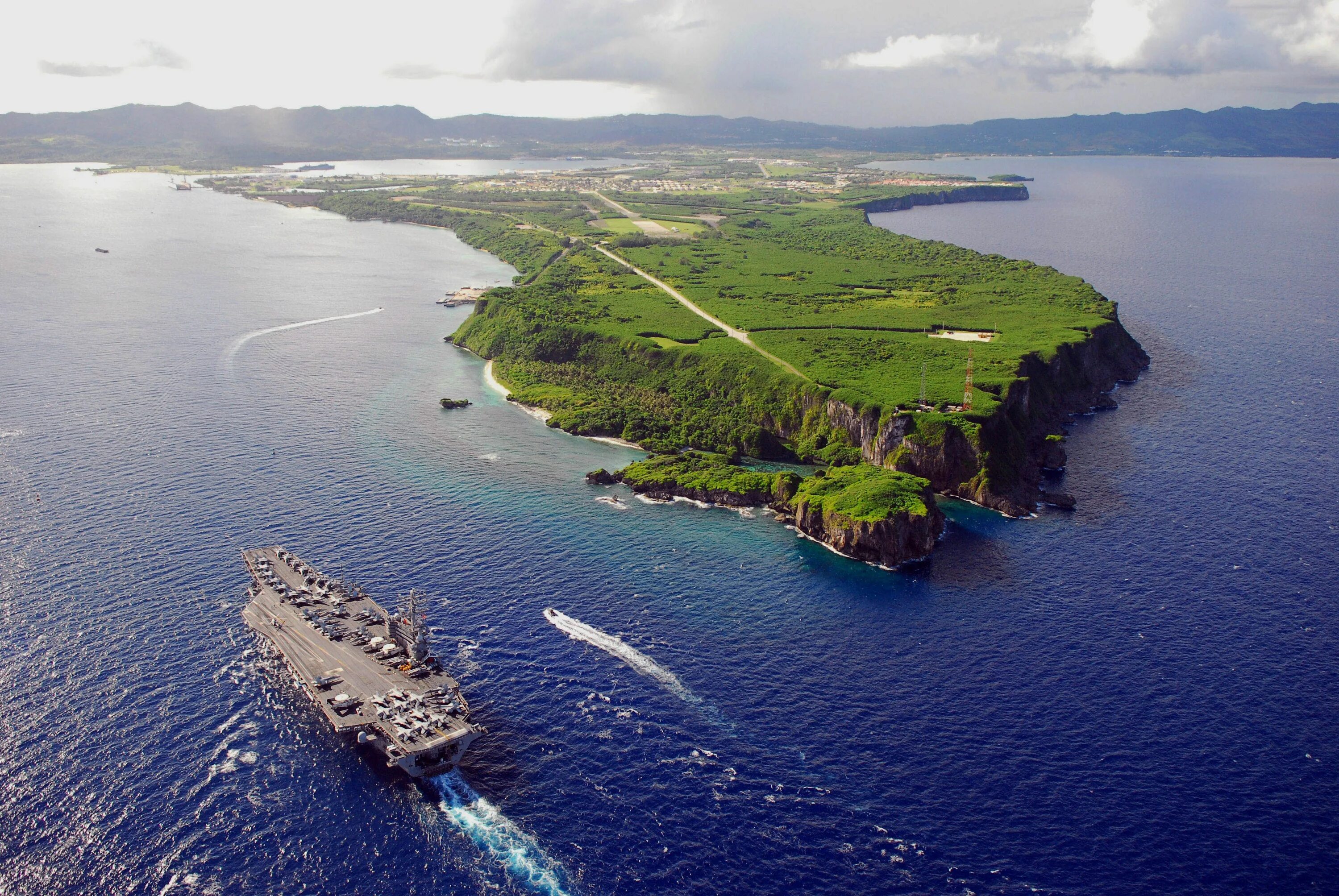 Guam остров. Марианские острова остров Гуам. Остров Гуам фото. Территория острова Гуама.