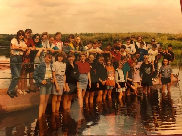 Stereolab ping pong 1994. Июль 1995. Июль 1995. Лето деревня босиком. Анапа пионерский лагерь 1995 год.