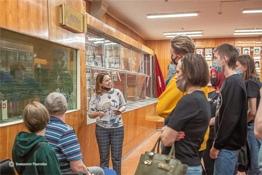 Дни открытых дверей в школах екатеринбурга. Университет решетнёва. День открытых дверей университет. День открытых дверей СИБГУ. Университет МГС день открытых дверей.