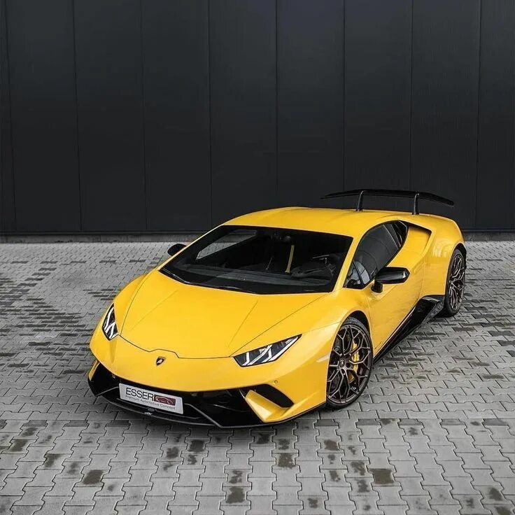 Ламборджини Хуракан. Ламборджини Huracan Performante. Lamborghini Huracan Yellow. Lamborghini Huracan Performante желтая. Амазинг елоу