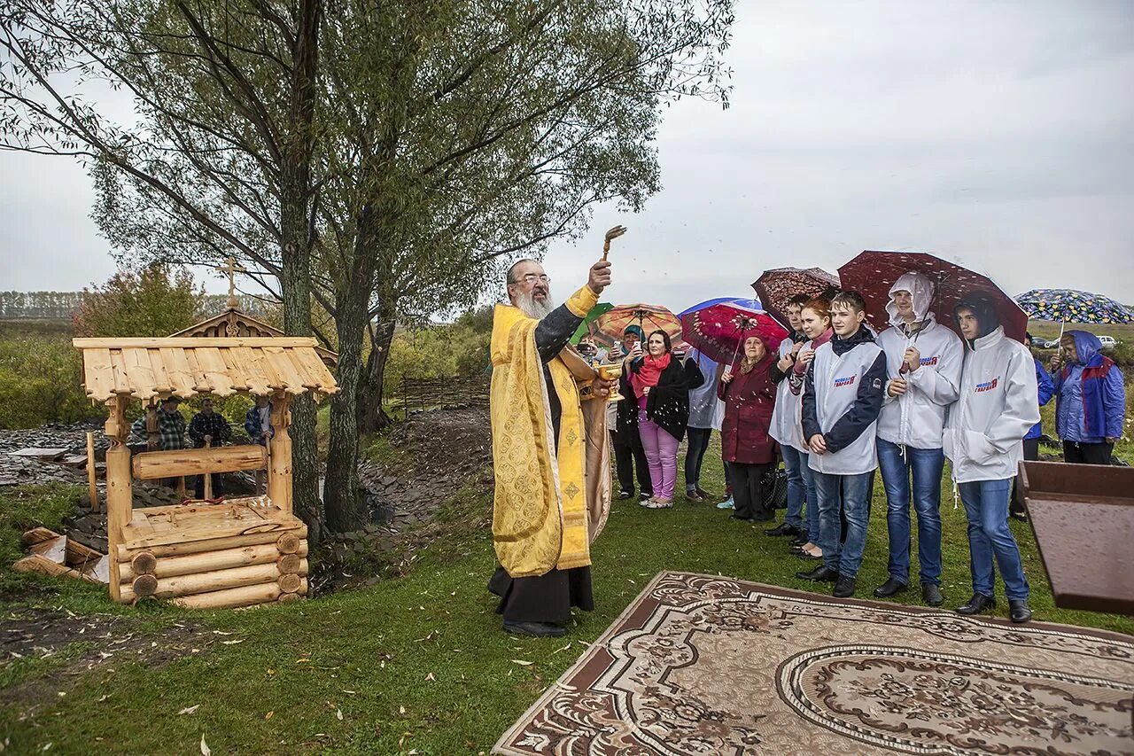 Храмы ленинска-кузнецкого. Погода в чусовитино ленинск кузнецком районе. Погода в чусовитино ленинск кузнецком районе. С чусовитино ленинск-кузнецкого р-на кемеровской обл. Село чусовитино фото.