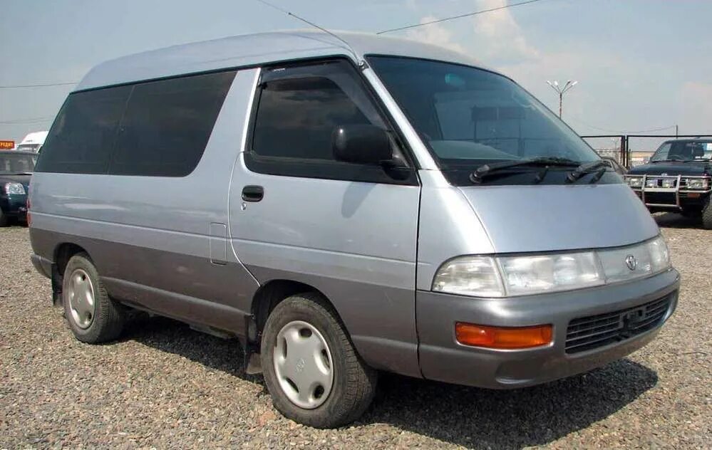 Toyota townace. Тойота таун айс 1988. Toyota town ace 1 поколение. Toyota lite ace 1995. Тойота town ace 1992.