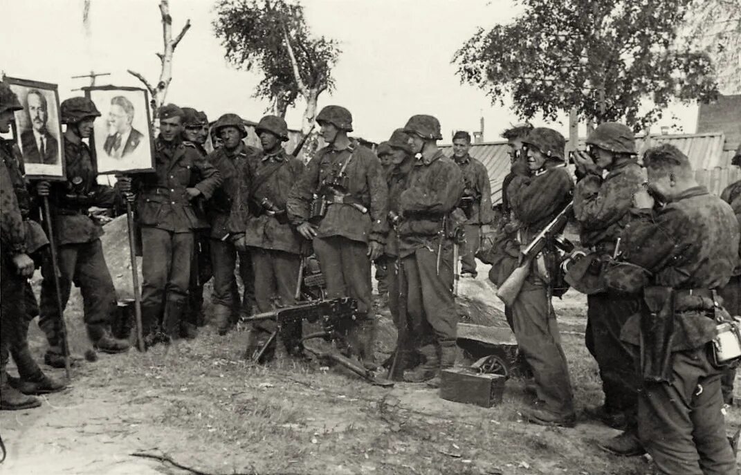 Немцы запорожье. Солдаты вермахта 22 июня 1941. Солдаты вермахта июнь 1941. Солдаты вермахта лето 1941.