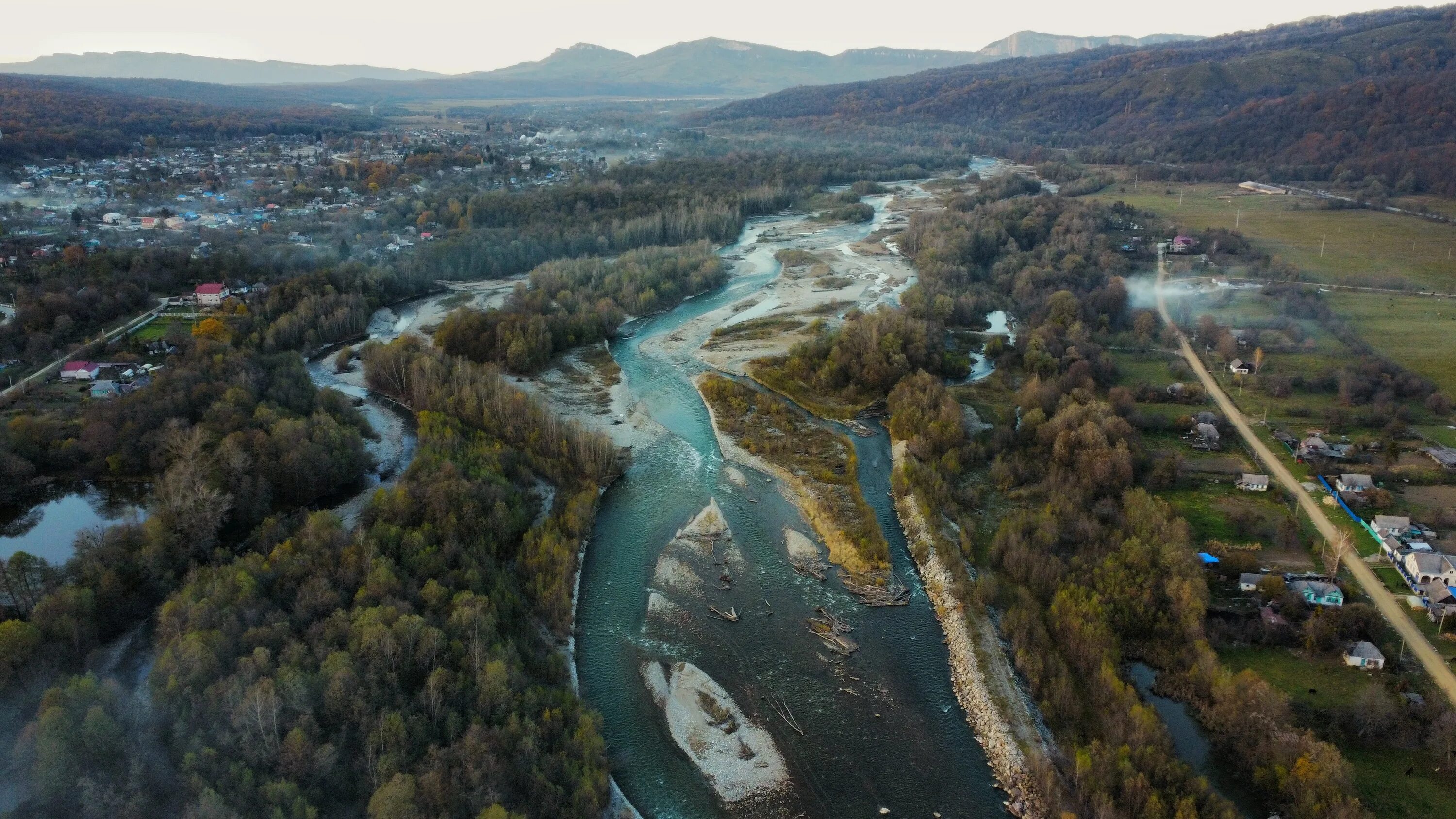 Лаба пенза. Село Лаба. Большая лабы панорама. Рика Лаба. Река большая Лаба заводь.