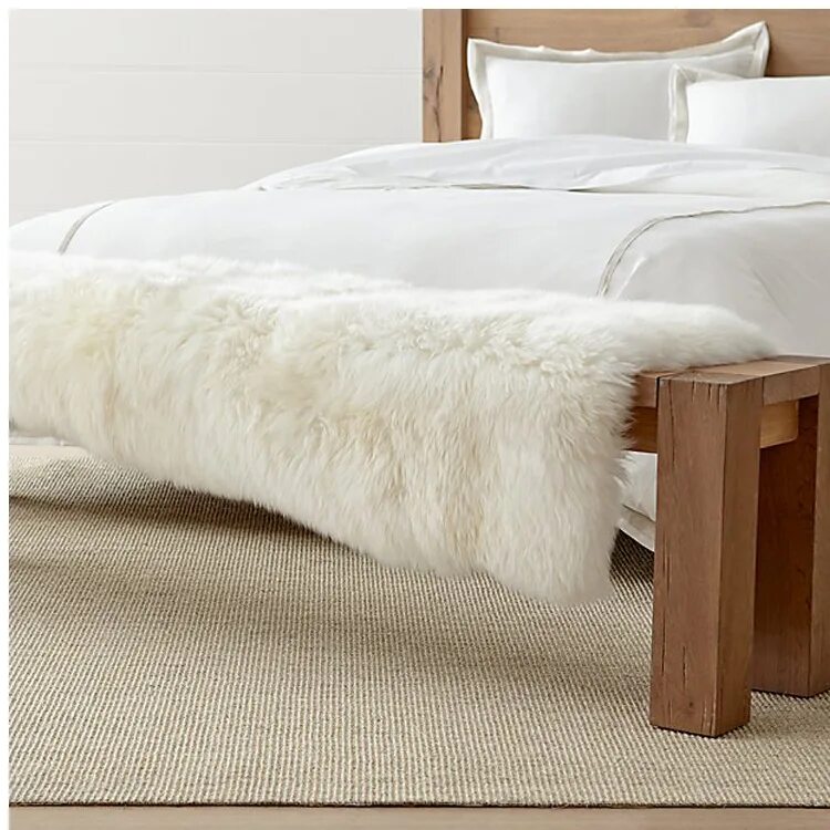 Кровать шерсть. Crate Barrel кровать. Кровать мех 3д. Коллекция кроватей big sur 6. Sheepskin.