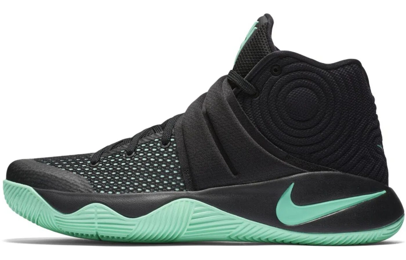 Два найк. Nike кроссовки kyrie 2. кайри ирвинг 2 кроссовки. баскетбольные кроссовки nike kyrie. баскетбольные кроссовки найк кайри.