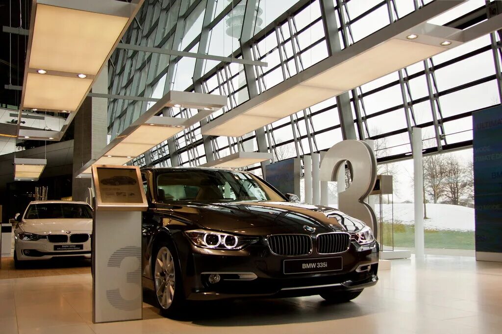 Завод БМВ В Баварии. Музей БМВ В Германии. Автозавод БМВ 760. Завод BMW В Германии.