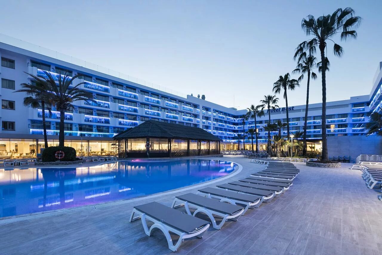 Maritim hotel. Maritim saray regency 5 турция сиде. Отели кельна. Maritim hotel. Отель «maritim airport hotel hannover» в ганновере.