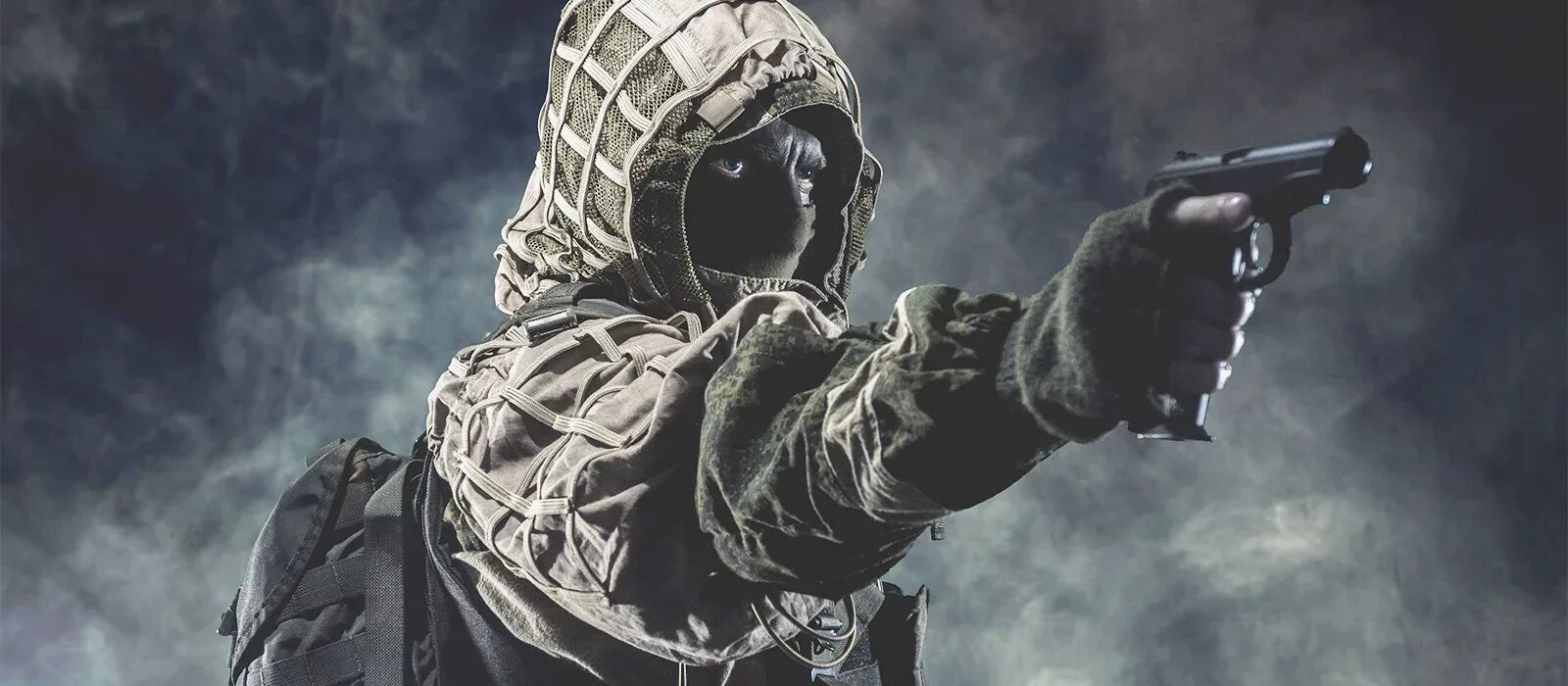 Rainbow six siege в 2025. Rainbow six siege. tom clancy&#039;s rainbow six siege русский спецназ. крутой чувак из рейнбоу сикс. cs оперативники.