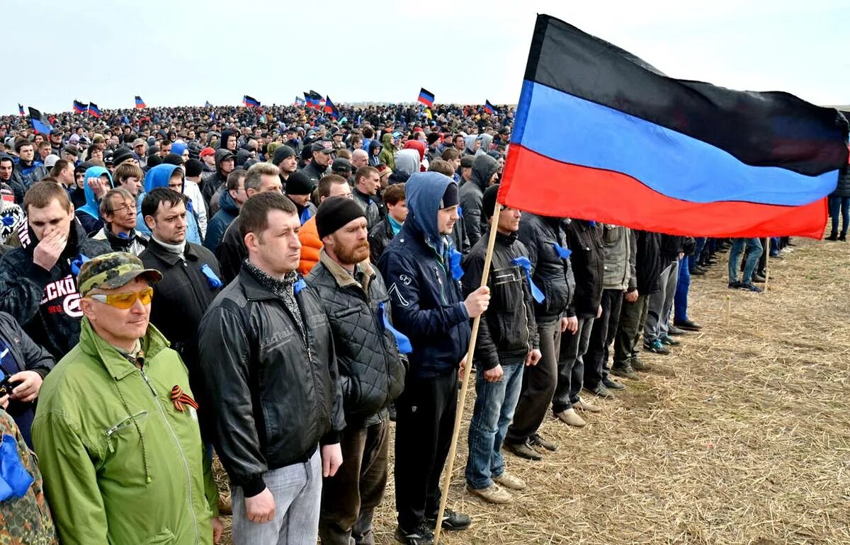 Донбасс самые последние новости. Всеобщая мобилизация на Украине. Донецк 2014. Националисты Украины.