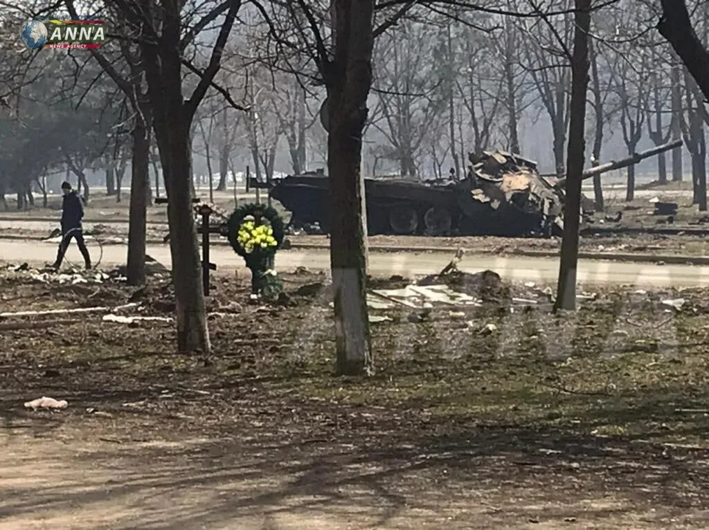 Кладбище Мариуполь. Городские бои в Мариуполе. Мариуполь битва за город.