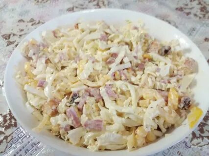 Салат пекинская капуста кукуруза колбаса