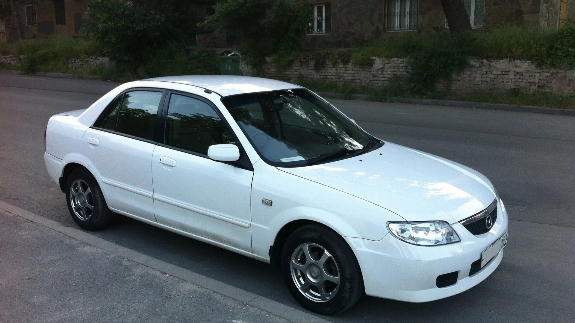 Mazda family. Mazda familia 2001. Mazda familia 2001 седан. Мазда Фэмили 2000. Мазда Фэмили 2001 год.