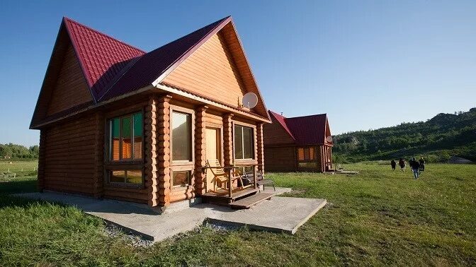 Ельцовка троицкий район алтайский край. Работа с жильем алтайский край. Коттеджи в алтайском крае. Мартыново алтайский край ельцовский район. Авито бийск недвижимость с.