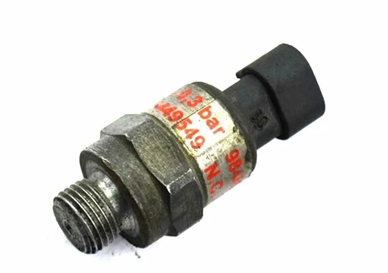 K002406 датчик давления воздуха ивеко. Iveco 504307953). Датчик давления воздуха пневмобаллона ивеко стралис. Датчик давления воздуха iveco. Датчик давления воздуха ивеко.