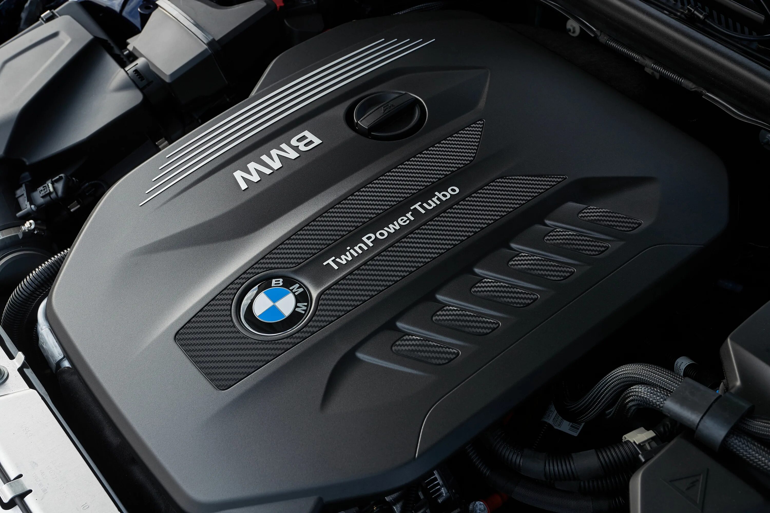 Какой двигатель бмв самый надежный. Двигатель bmw m340d. bmw m340i xdrive engine. бмв x3 2025 моторы. bmw 340 2025 engine.