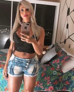 Rebecca ferraz